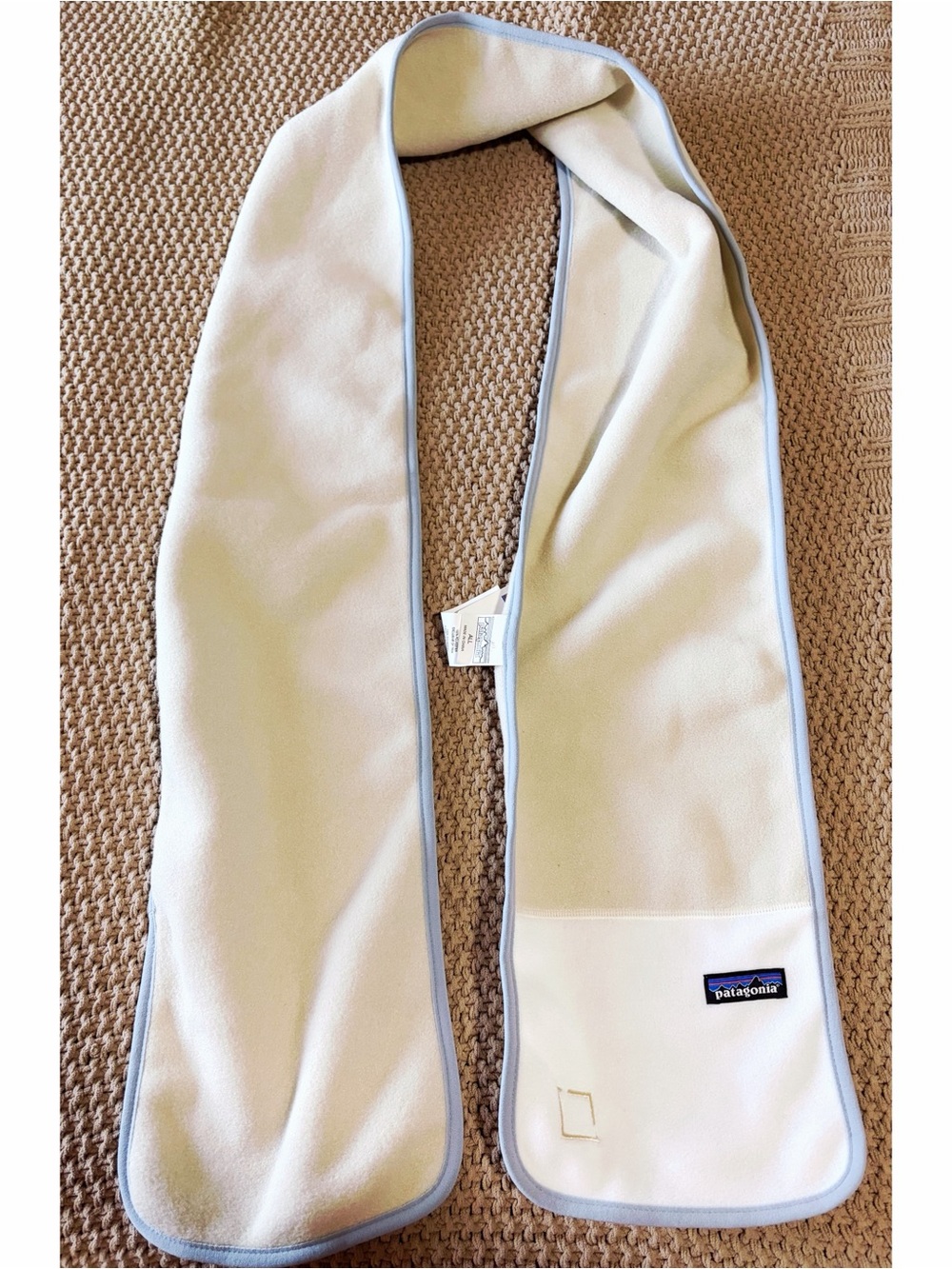 Patagonia Synch scarf